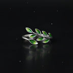 Emerald Leaf Silver Ring – Nature-Inspired Adjustable Design
