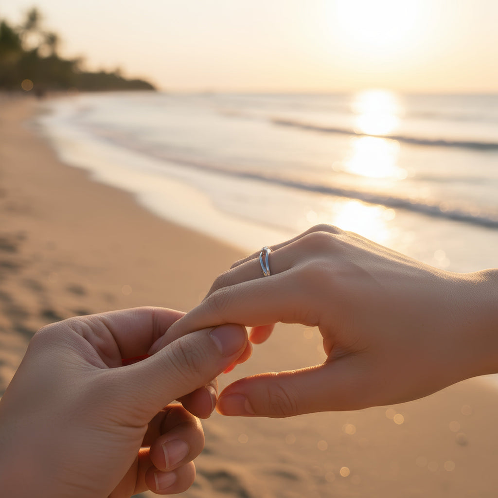 Aurora Silver Ring – Light Born from Silence