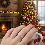 Twist of Light Silver Ring – Minimalist Elegance for Christmas Gift