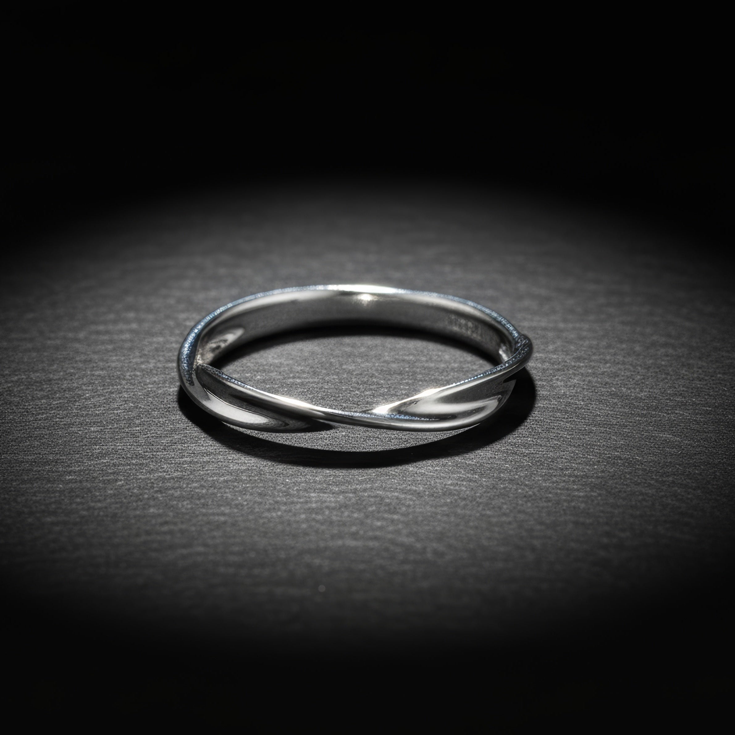 Moonlight Vow Silver Ring – The Gentle Promise